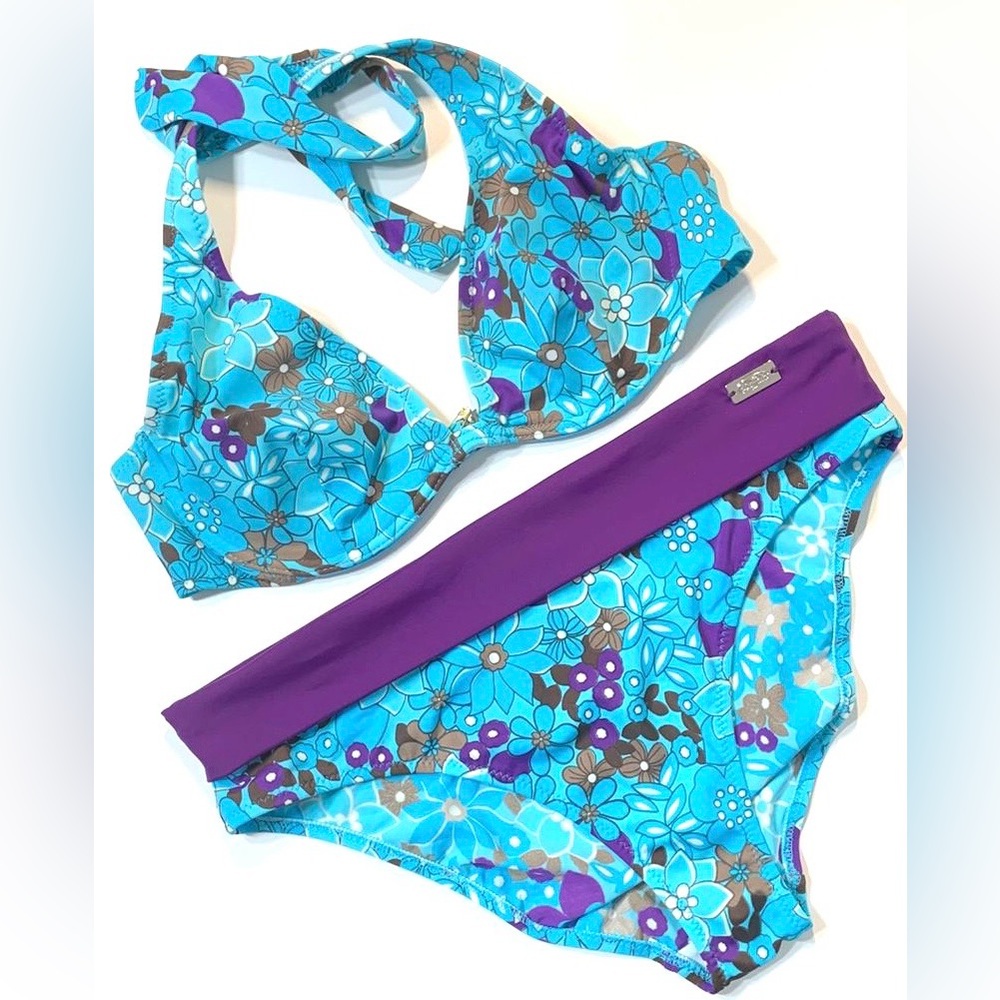 Buffalo Bikini Swimsuit with Pareo